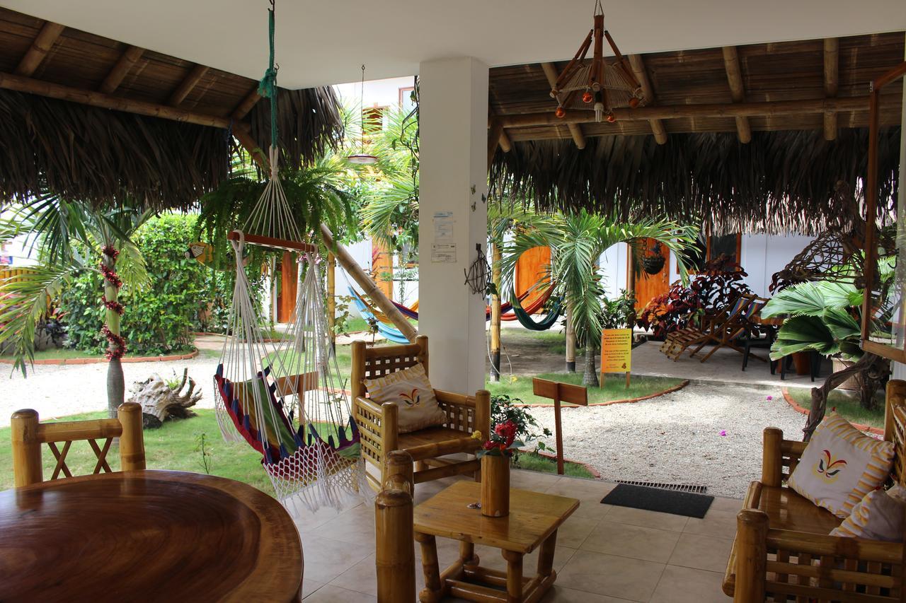 La Mariposa Hostal Olón Extérieur photo