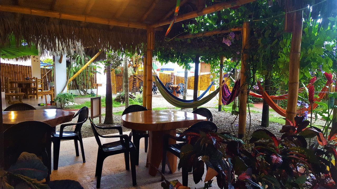 La Mariposa Hostal Olón Extérieur photo
