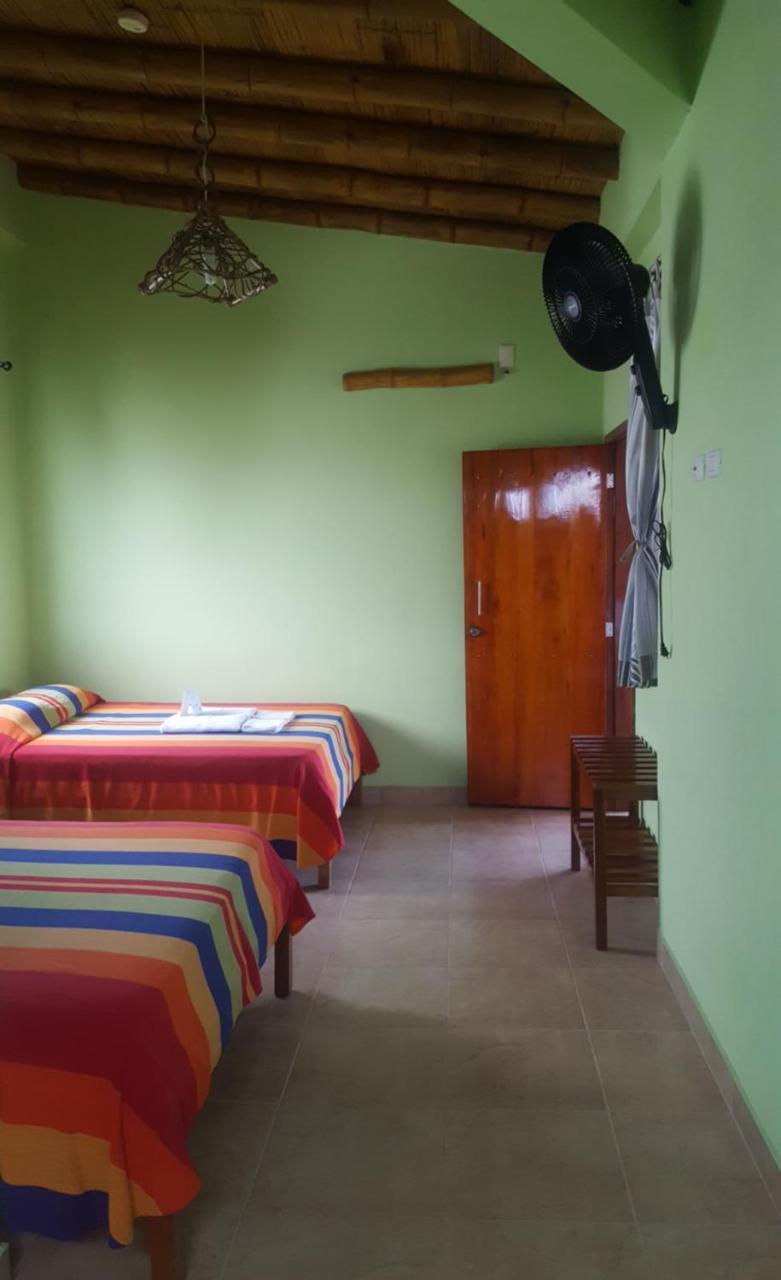 La Mariposa Hostal Olón Extérieur photo
